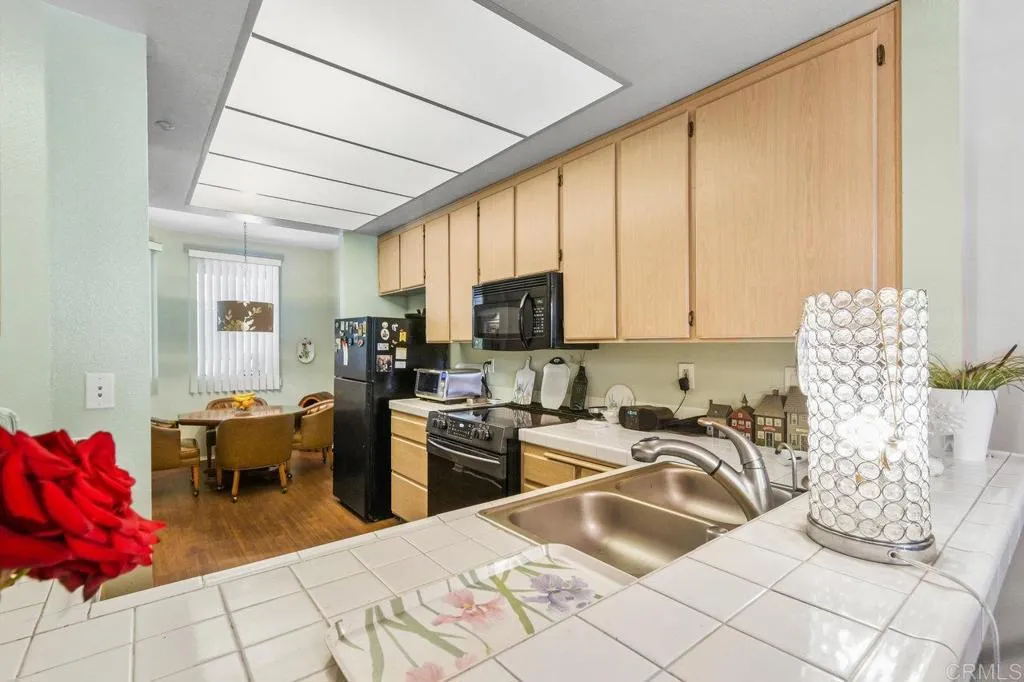 Photo #11: PTP2504126 Listing: Photo #11