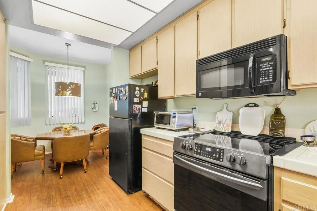 Photo #10: PTP2504126 Listing: Photo #10