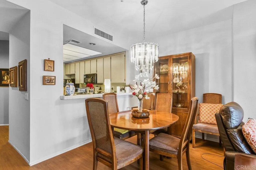Photo #8: PTP2504126 Listing: Photo #8