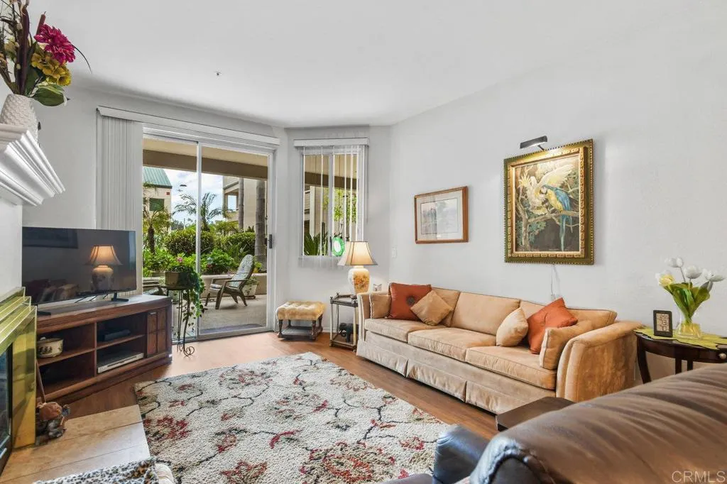 Photo #5: PTP2504126 Listing 