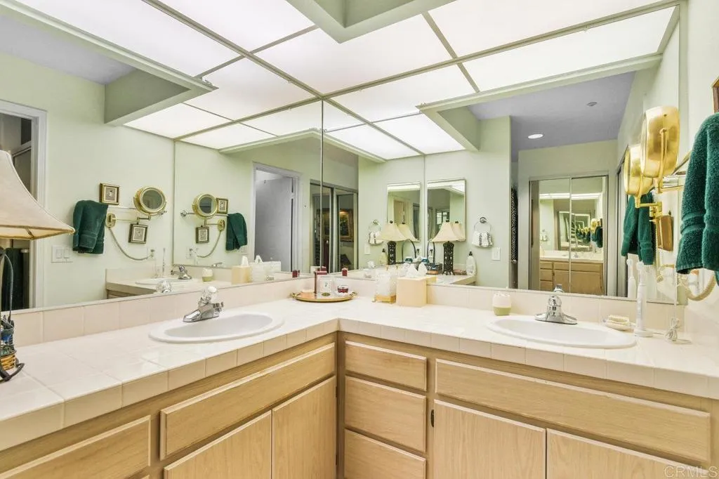 Photo #17: PTP2504126 Listing: Photo #17