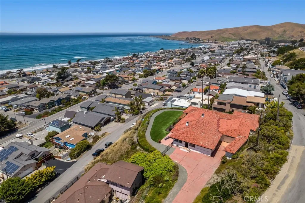 1000 Park Avenue, Cayucos, CA 93430