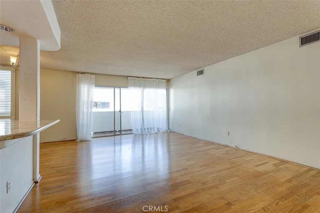 Encino, CA 91316