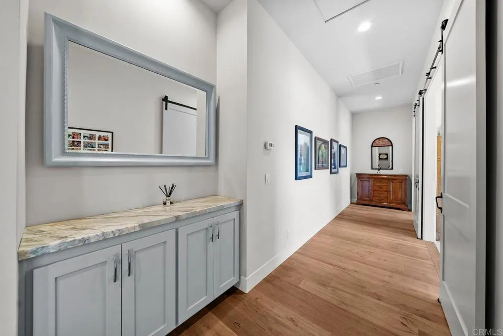 https://cdn.realtyfeed.com/cdn/127/306458494/9ba1db5f1b80de837b8651d67a949d02.webp