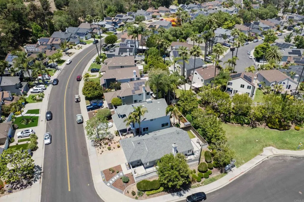 https://cdn.realtyfeed.com/cdn/127/306458662/85d9a835ad3e7dc7268b81dc6a9e51f7.webp