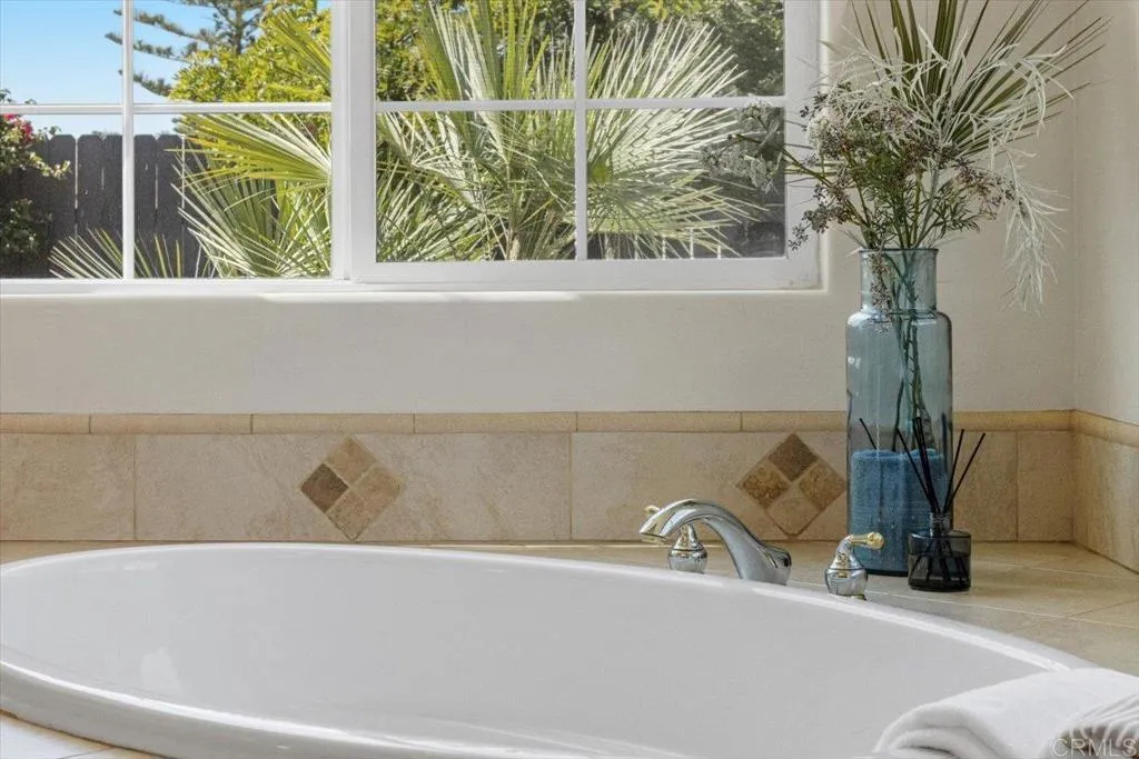https://cdn.realtyfeed.com/cdn/127/306458741/36140d9fd771f451333f556e0814c7ba.webp