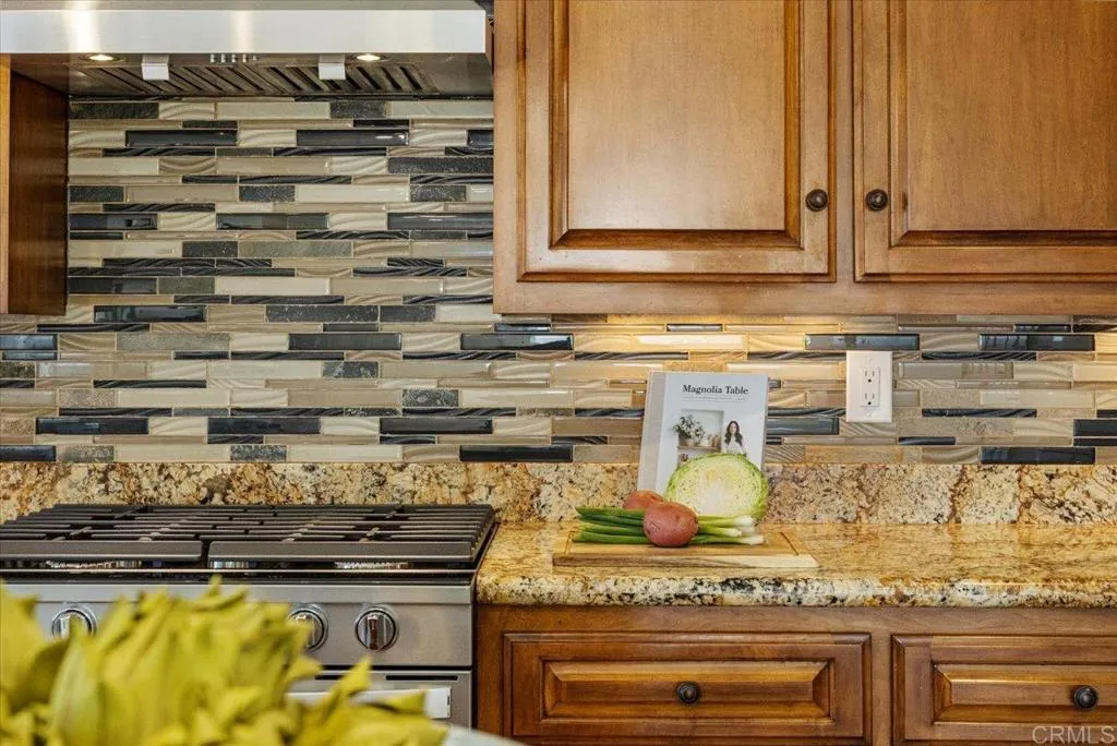 https://cdn.realtyfeed.com/cdn/127/306458741/774556940ad47547f32378cd957ae59b.webp
