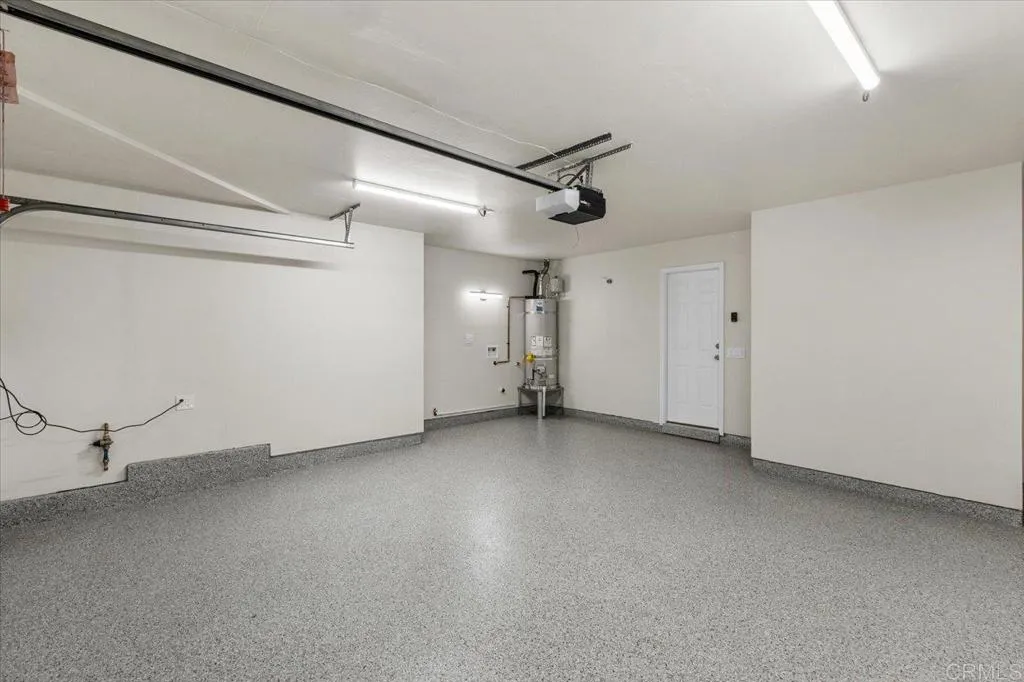 https://cdn.realtyfeed.com/cdn/127/306458741/aca01887e5a463e8c85e83e3a305692a.webp