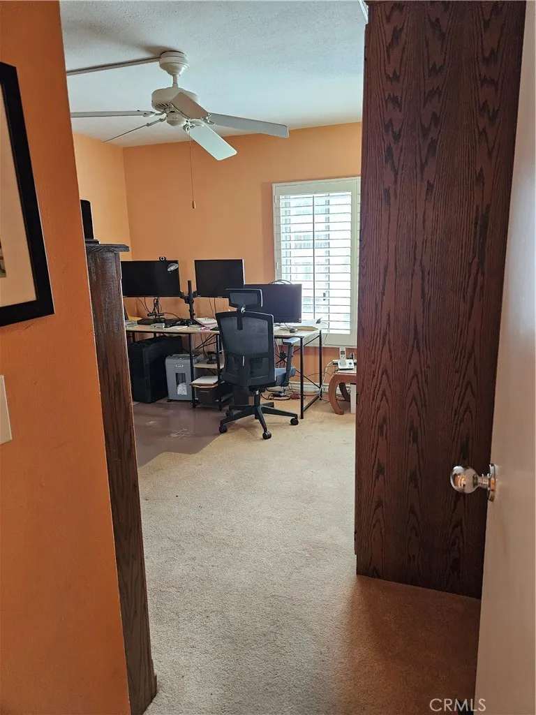 https://cdn.realtyfeed.com/cdn/127/306458862/75caa60d72701d9632aa7e4b873b8389.webp