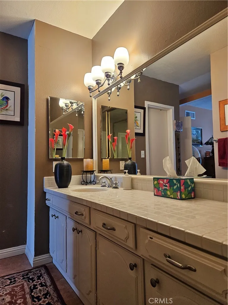 Photo #42: PW25125608 Listing: Photo #42