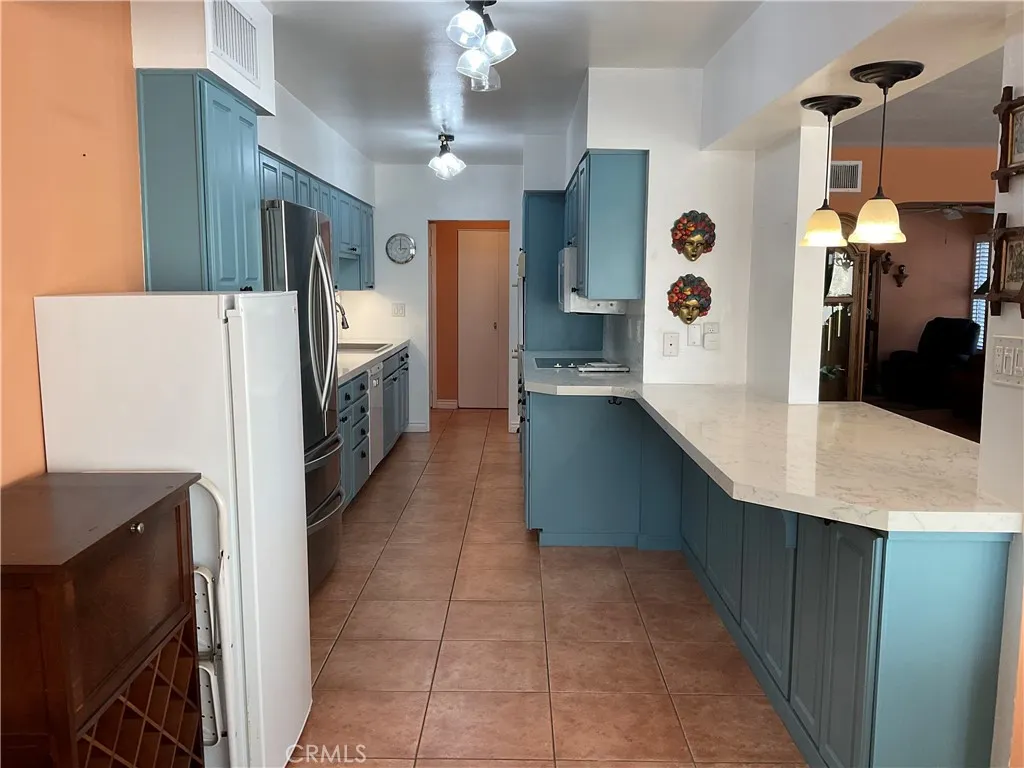 Photo #9: PW25125608 Listing: Photo #9