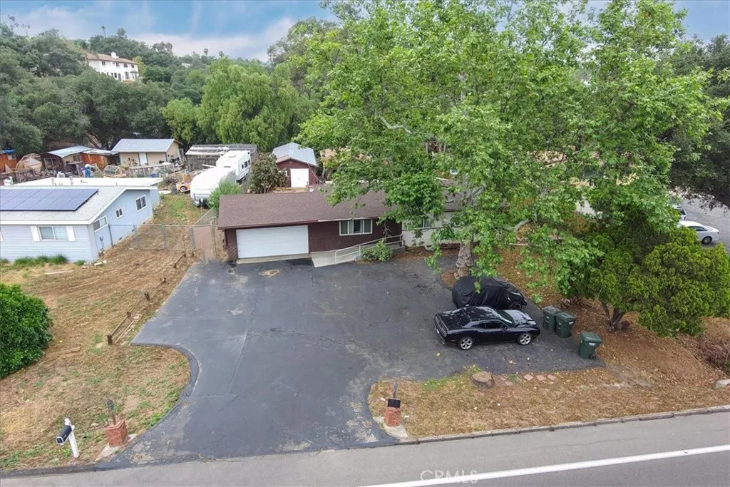 https://cdn.realtyfeed.com/cdn/127/306458976/b8ccc176a8ae00e5ba48e212d8994c36.webp