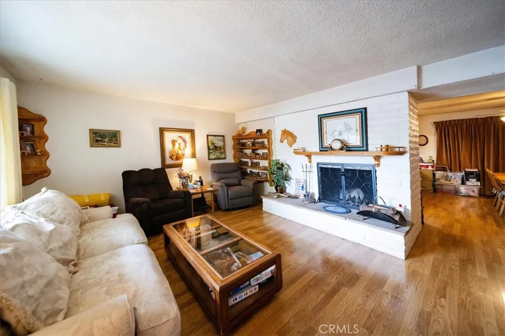 https://cdn.realtyfeed.com/cdn/127/306458976/e8ce9bac74e1dd86a46bc7a68264f77f.webp