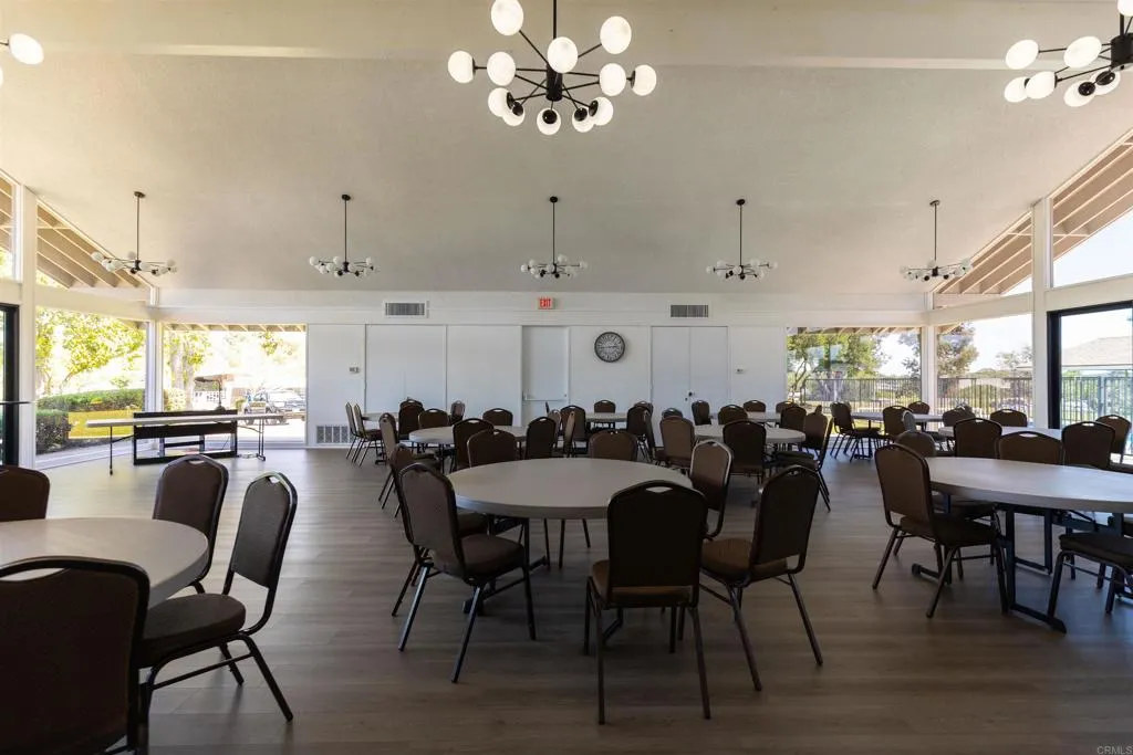 https://cdn.realtyfeed.com/cdn/127/306459006/142978600f84e83cf0179bb042e916f4.webp