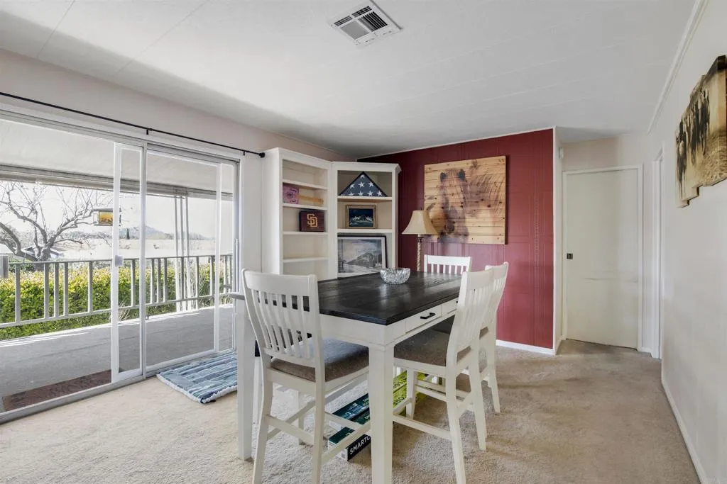 https://cdn.realtyfeed.com/cdn/127/306459006/a2a6f12a8e8436e67f9ec477c4d67113.webp