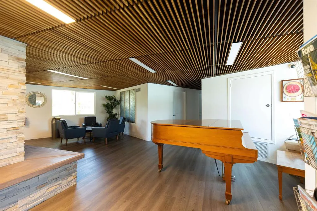 https://cdn.realtyfeed.com/cdn/127/306459006/d5df156ea2f0cf9732ca63e54fee7158.webp