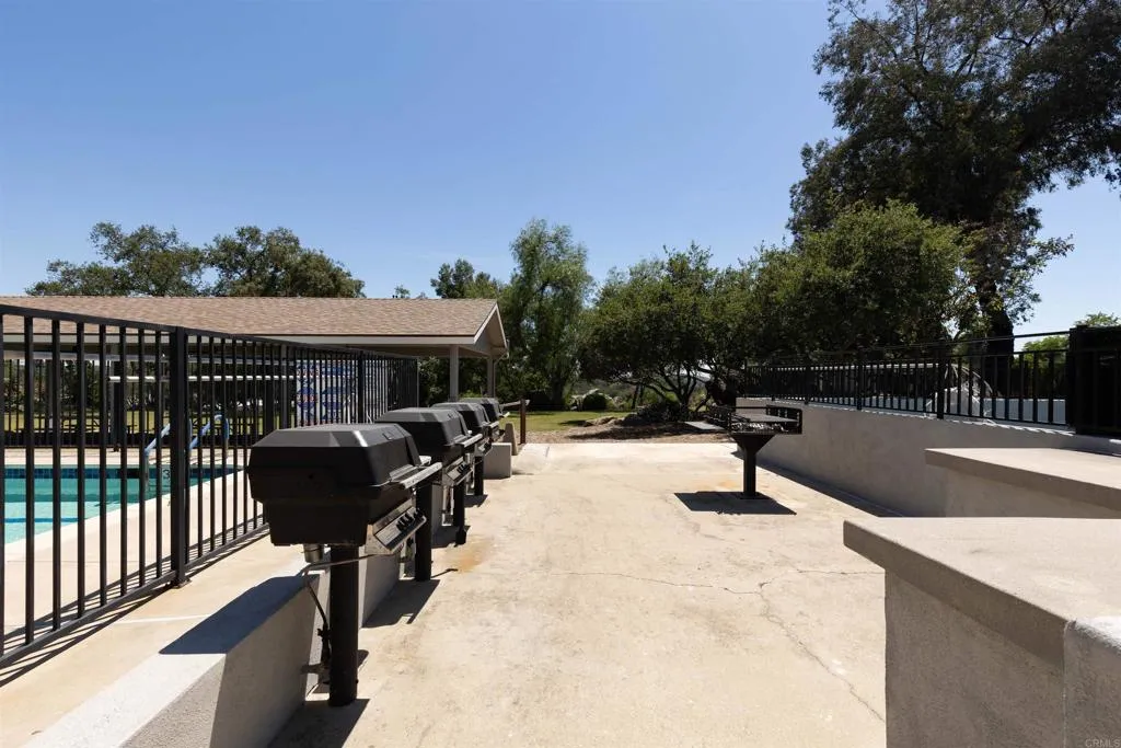 https://cdn.realtyfeed.com/cdn/127/306459006/d99166f3ed0ec7a4d3497566742ac915.webp
