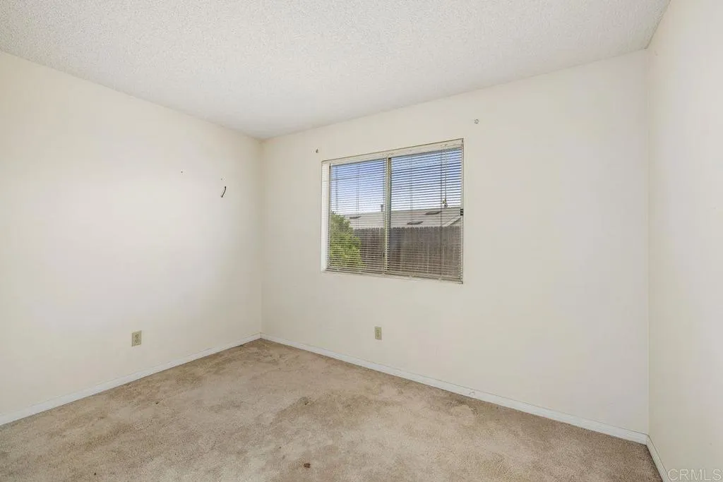 https://cdn.realtyfeed.com/cdn/127/306459007/69aff5a729995e2e056697911507a9d6.webp