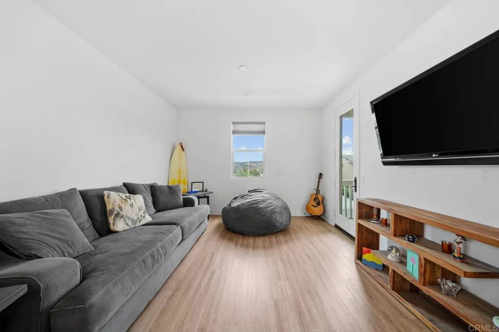 https://cdn.realtyfeed.com/cdn/127/306459009/1332b00c8709ef35f722b3a117b695c5.webp