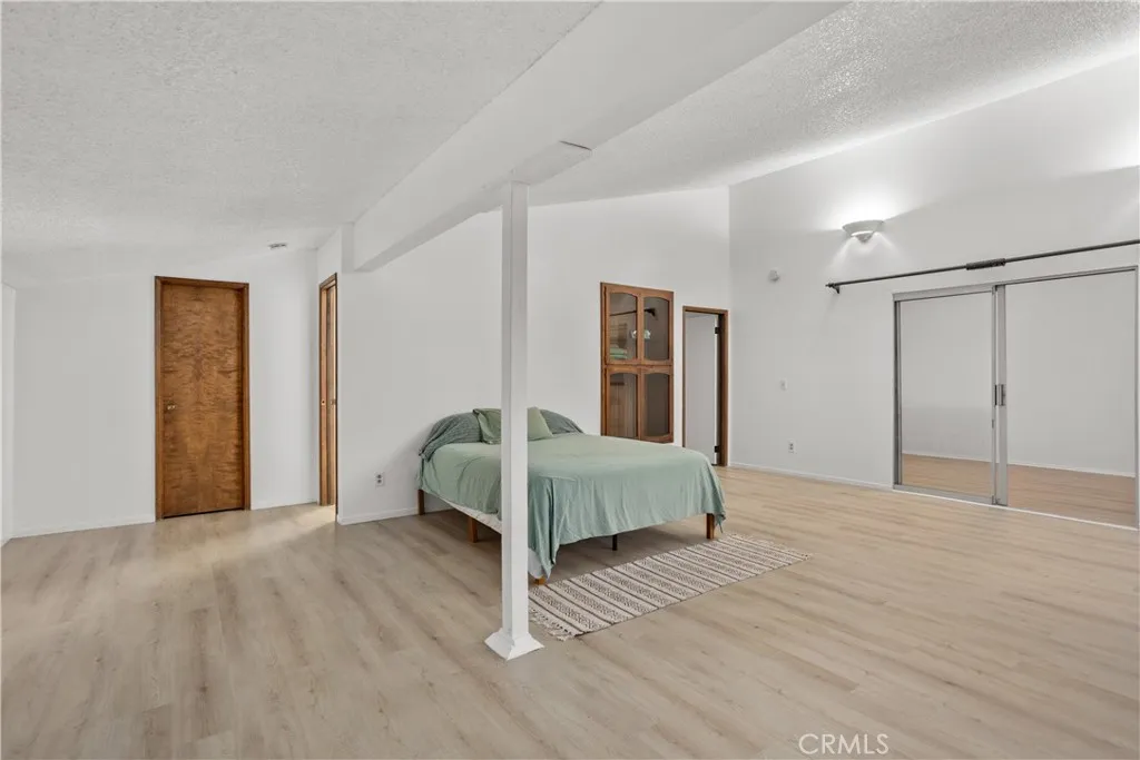 https://cdn.realtyfeed.com/cdn/127/306459033/56b5a9d3f9c9b62f2355cf6974af648f.webp