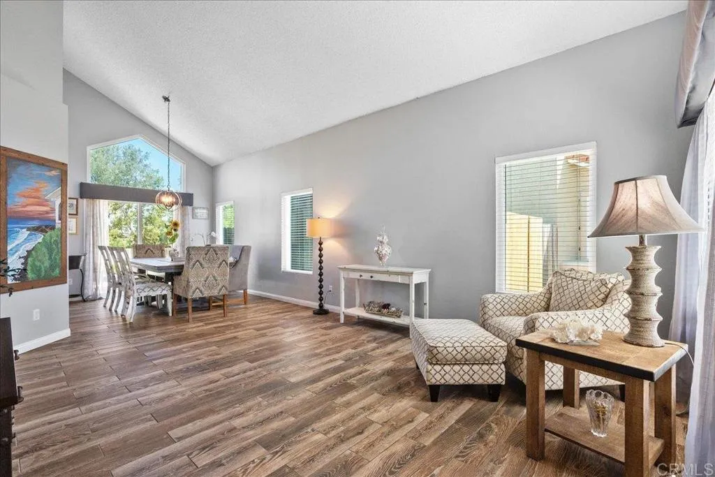 https://cdn.realtyfeed.com/cdn/127/306459110/245eb00db7c0477b6c7c244f18faf448.webp
