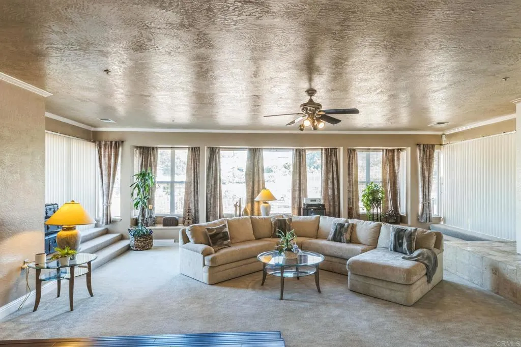 https://cdn.realtyfeed.com/cdn/127/306459137/11fc934342f0670dc5499887ea06573c.webp