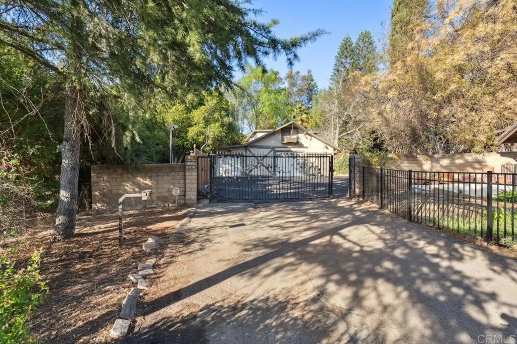 https://cdn.realtyfeed.com/cdn/127/306459186/3f70cbe987c35fd8d7d1c8a006b8a3f8.webp