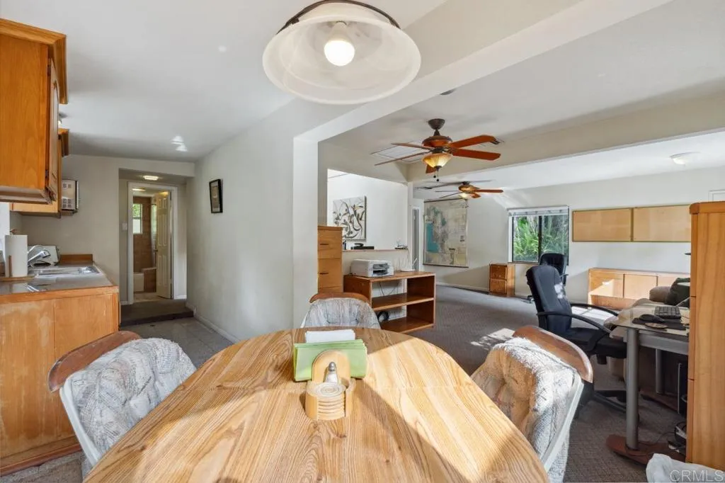https://cdn.realtyfeed.com/cdn/127/306459186/a9cd9bea73a3f188c1b30f68bb0f9f65.webp