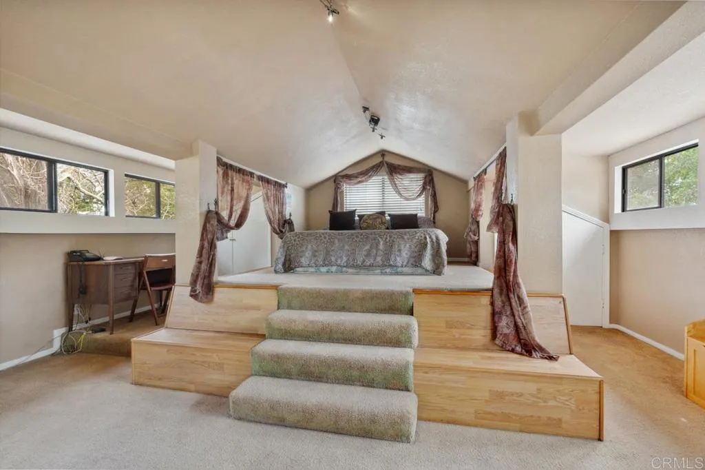 https://cdn.realtyfeed.com/cdn/127/306459186/dc253c99775128389025cc42c790d10a.webp