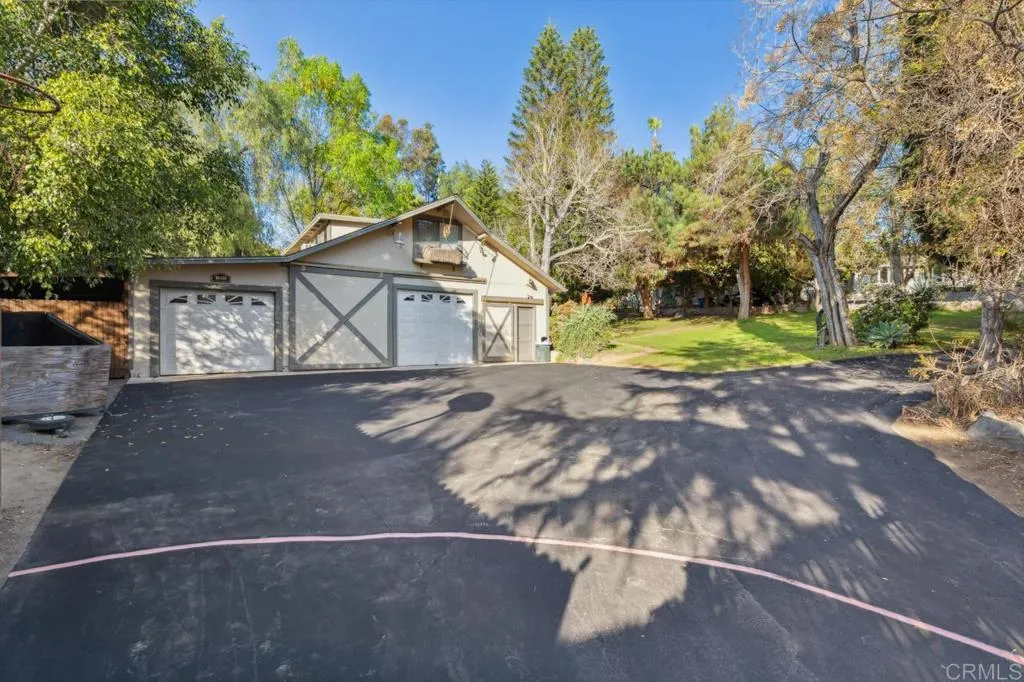 https://cdn.realtyfeed.com/cdn/127/306459186/df996bd2a9ea85303e234a765c1304cf.webp