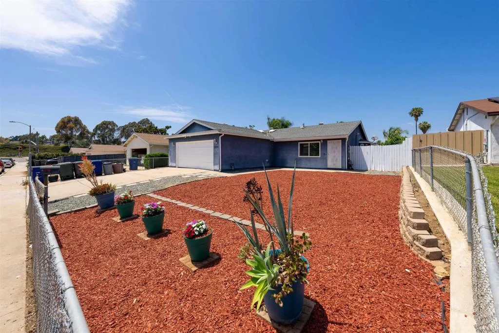 https://cdn.realtyfeed.com/cdn/127/306459203/4176bbfb4f9f57a347c04bd45d16f00c.webp