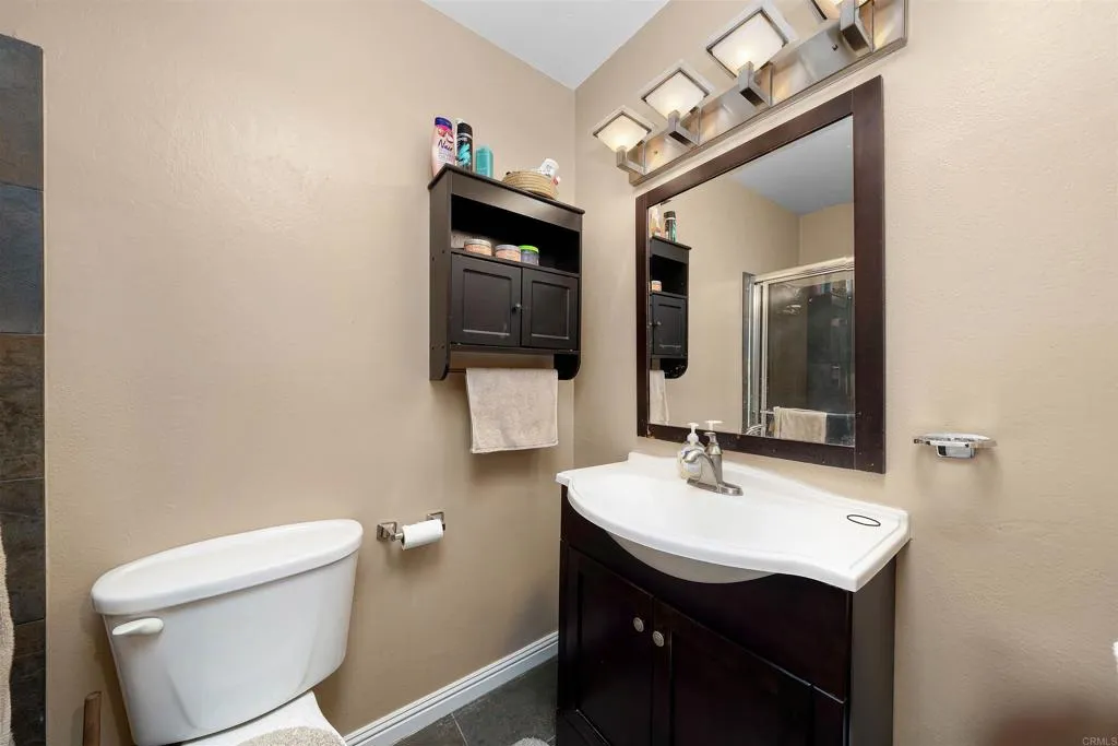 https://cdn.realtyfeed.com/cdn/127/306459203/8823fbe5514e1b09138d5278952fa82d.webp