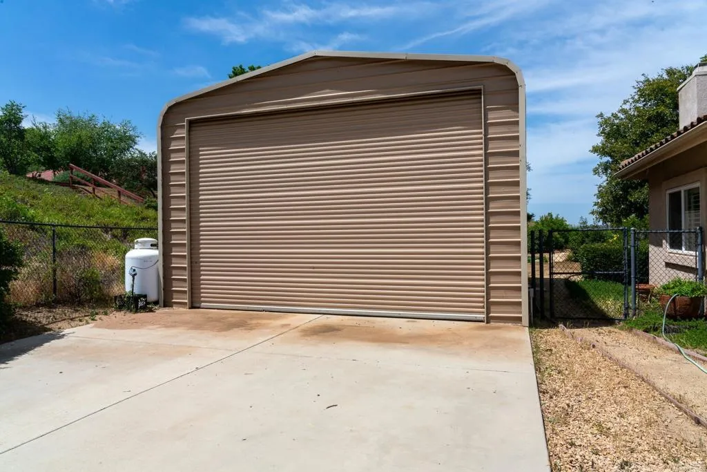 https://cdn.realtyfeed.com/cdn/127/306459206/09a64fb8eb267da4301ee809e4677973.webp