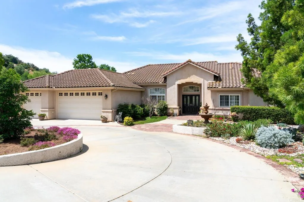 https://cdn.realtyfeed.com/cdn/127/306459206/7f9d4ea531389e189b916819a5bdf544.webp