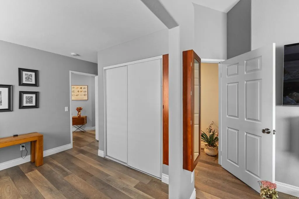 https://cdn.realtyfeed.com/cdn/127/306459208/9b7d2d360eef61fae45bfce18df5ad48.webp