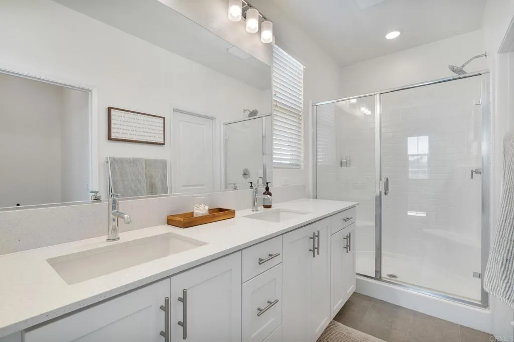Photo #17: PTP2504157 Listing: Photo #17