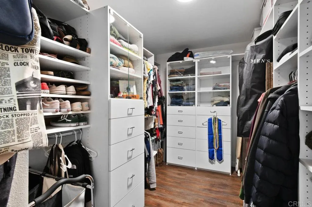 https://cdn.realtyfeed.com/cdn/127/306459243/40c86634ff662bc2c8a3c58cd26c8e1c.webp