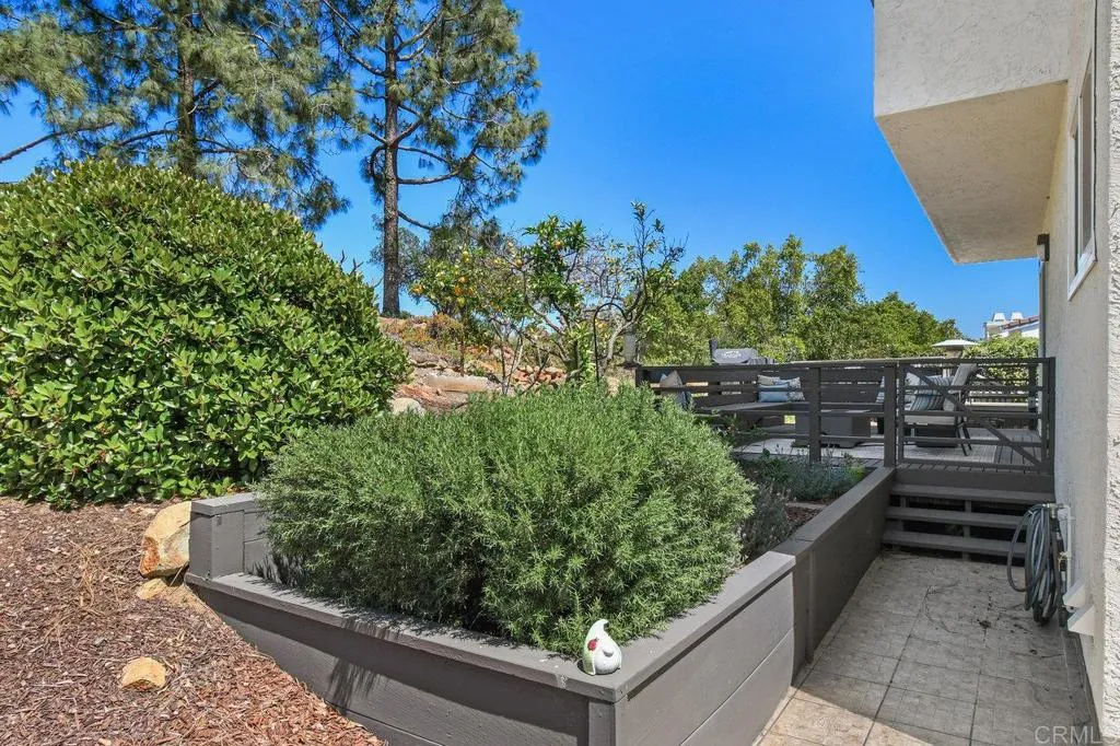 https://cdn.realtyfeed.com/cdn/127/306459243/cea199c92846af69bf474e72d01f3f41.webp
