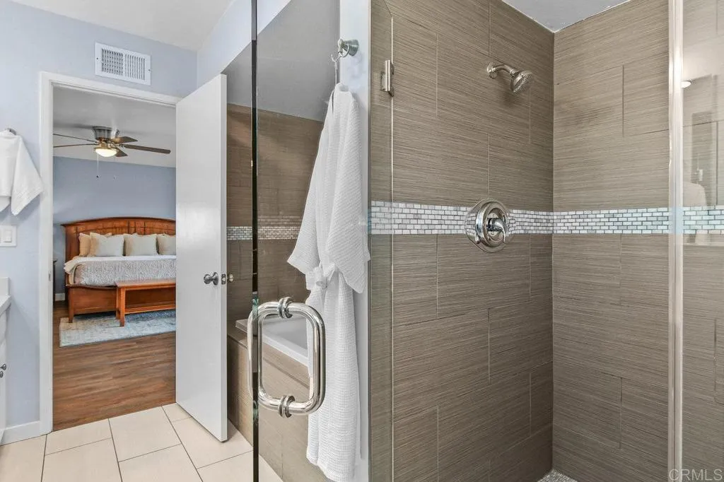 https://cdn.realtyfeed.com/cdn/127/306459243/d25e54360847fa77105d9f845b1266d7.webp