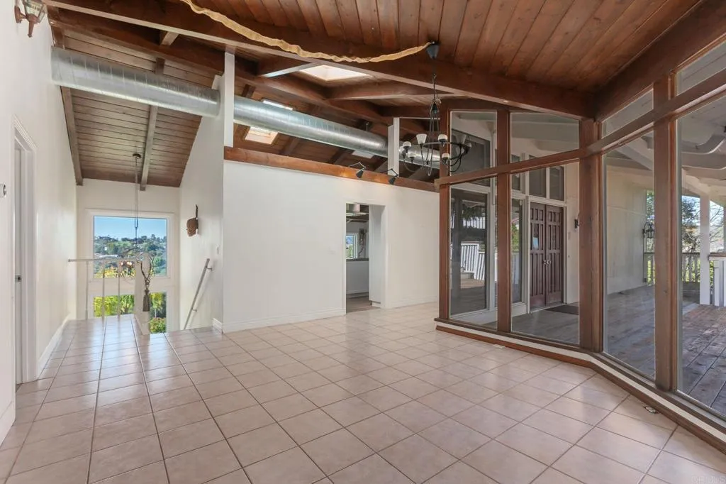 https://cdn.realtyfeed.com/cdn/127/306459301/47a01da9bec790664793762669085b95.webp