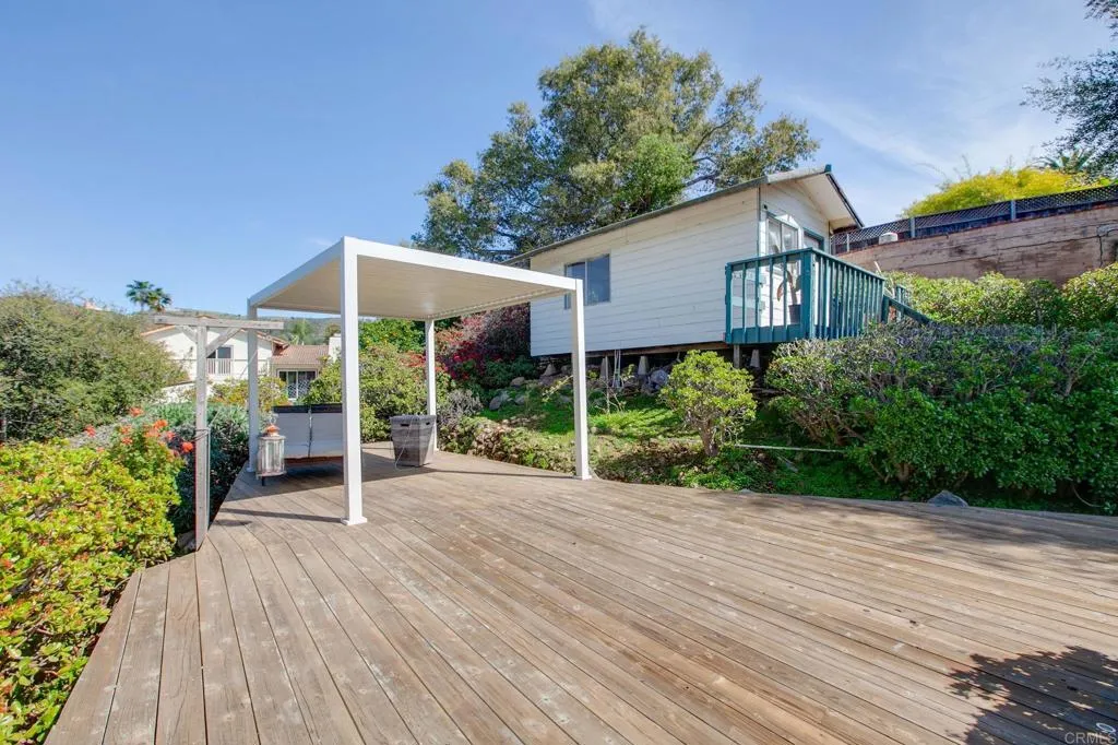 https://cdn.realtyfeed.com/cdn/127/306459301/6034a2bd7a163ee9275f2dce09fd8a54.webp