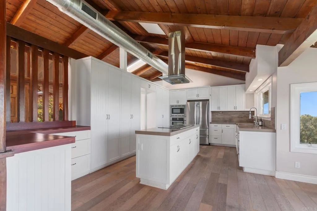 https://cdn.realtyfeed.com/cdn/127/306459301/78f81fb9d0292003b90d3de12a9e0fa8.webp