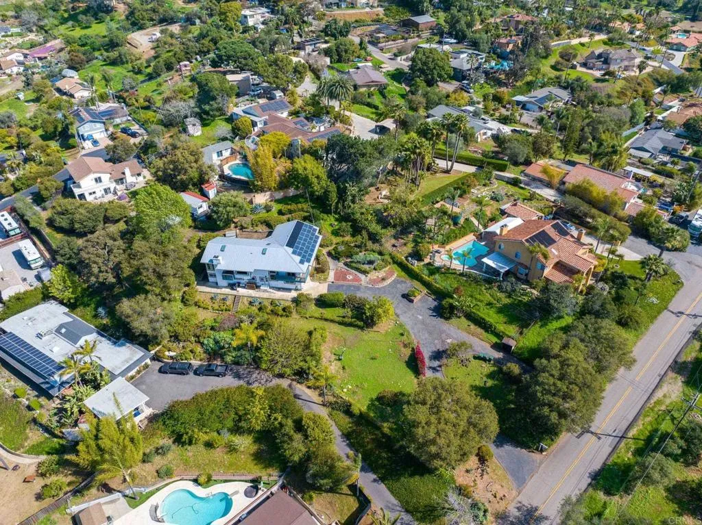 https://cdn.realtyfeed.com/cdn/127/306459301/b746bd133600062ae3c55ca49e269479.webp