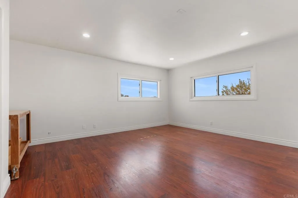 https://cdn.realtyfeed.com/cdn/127/306459301/c1e6204b3098e8095e62fde2084db7ec.webp