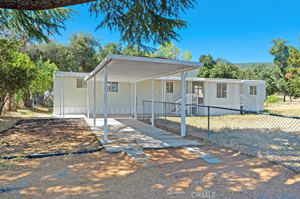 https://cdn.realtyfeed.com/cdn/127/306459453/6dd69638c63c27b98fe6d510e81f84ee.webp