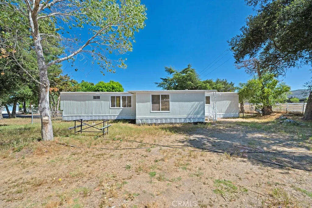 https://cdn.realtyfeed.com/cdn/127/306459453/a432d107497e9bc9ff145fabfc613fa3.webp