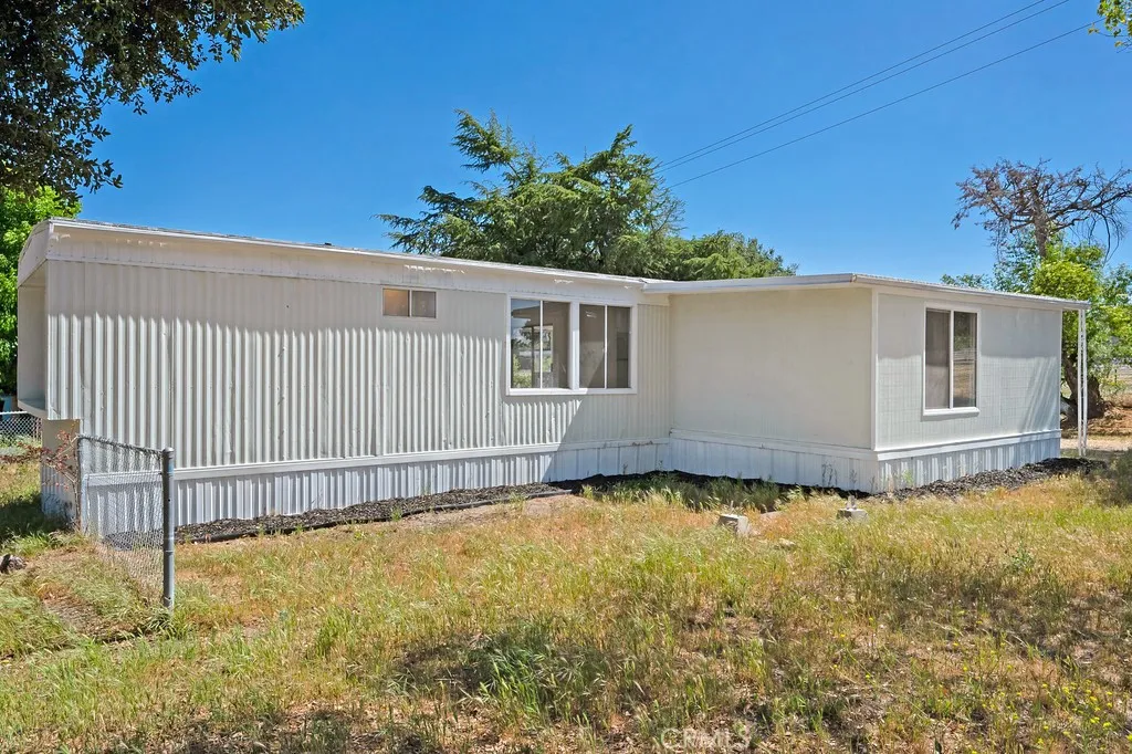 https://cdn.realtyfeed.com/cdn/127/306459453/c15d5aeb3a6ae6c329286e743b6c9e20.webp