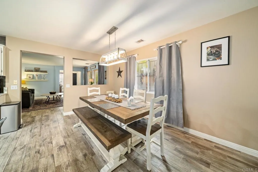 https://cdn.realtyfeed.com/cdn/127/306459531/0f33a00eab0593f6f61ecdd238cd9374.webp