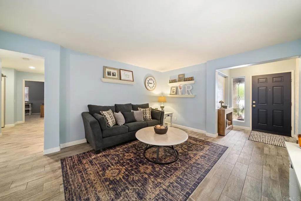 https://cdn.realtyfeed.com/cdn/127/306459531/b519646026db7b3c4377af11b3e6c88f.webp