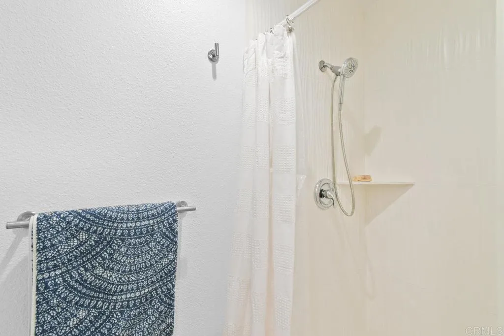 Photo #20: PTP2504176 Listing: Photo #20